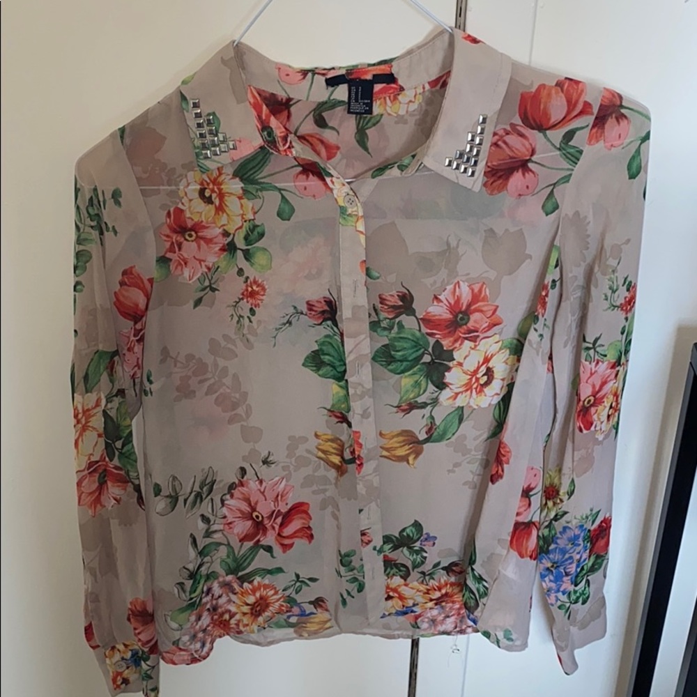 Floral long sleeve blouse